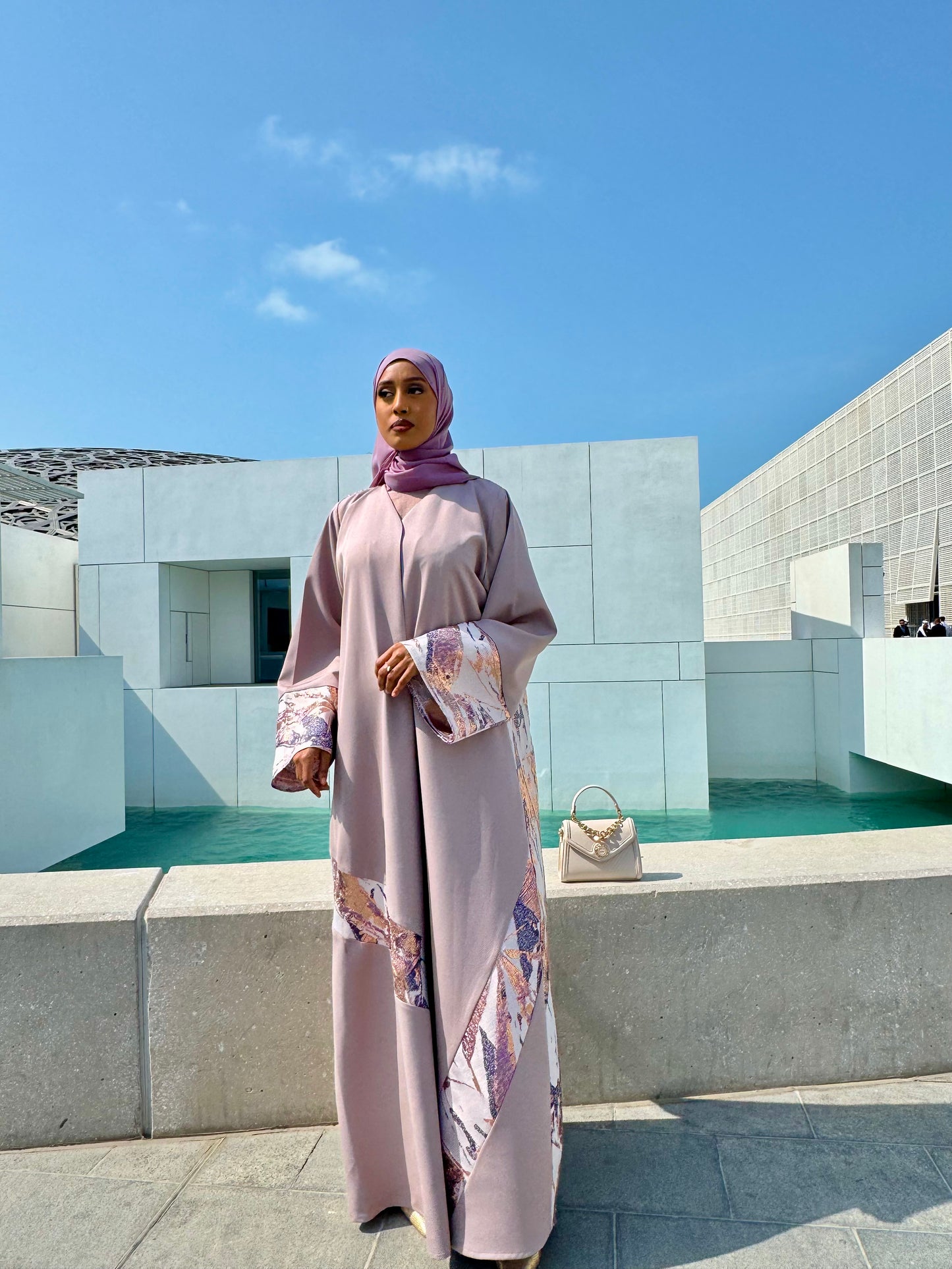 Misty Marsh Abaya